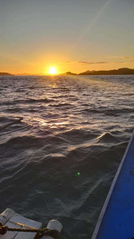 3DAYS AND 2NIGHTS SNORKEL ISLANDS HOPPING EXPEDITION - What the first day feels like on the water