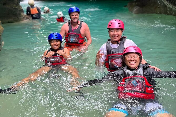 4 Hour Canyoneering Adventure at Kawasan Falls with Lunch - Guides, safety, and group size