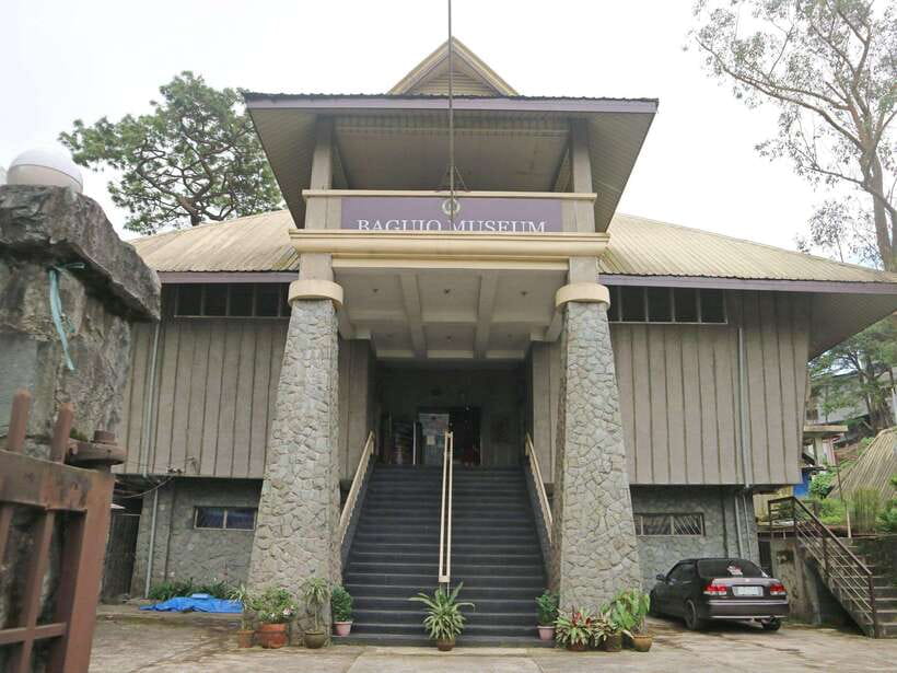 Baguio City Tour - Baguio Botanical Garden and the feel of the City of Pines
