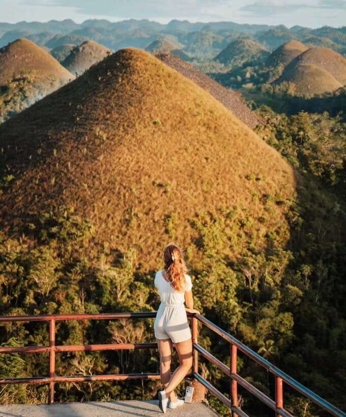 Bohol: Budget Chocolate Hills & Tarsiers -Backpacker Special - Who should book it