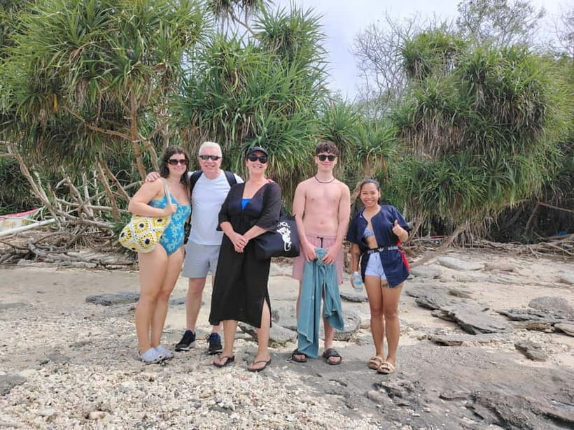 BOHOL: Dolphin Watching, Turtle Swim and Party Boat - Lunch on the beach, then drinks and music