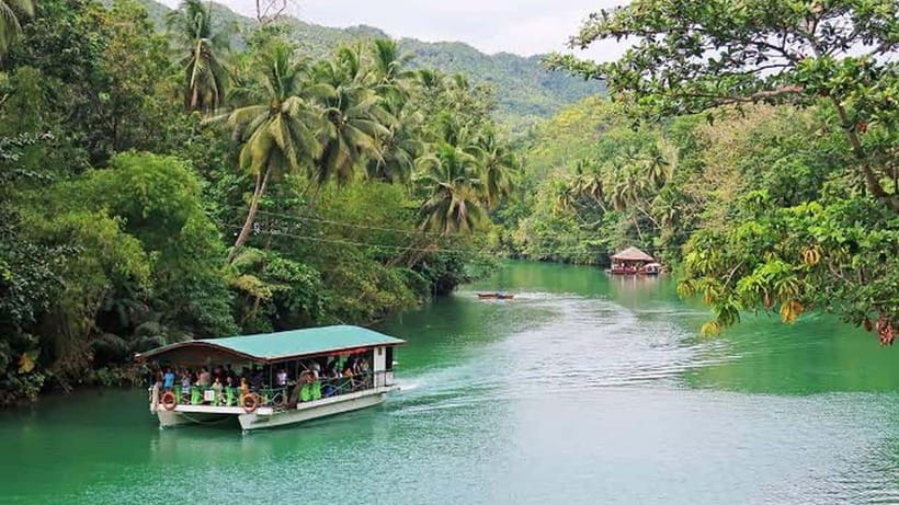 Bohol: Guided Chocolate Hills & Tarsiers Tour - Chocolate Hills deliver the day’s big view