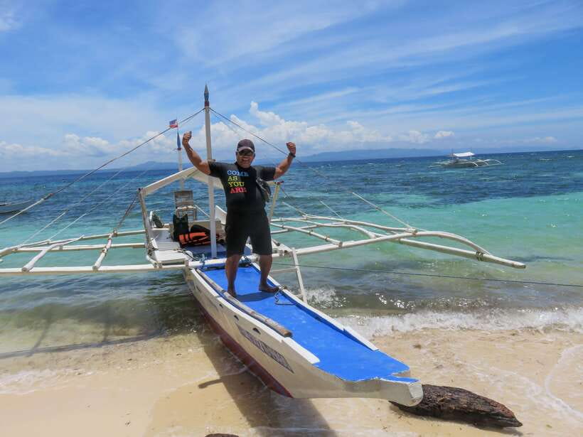 Bohol: Pamilacan Island Dolphin/Turtle Watching Tour & Lunch - Snorkeling with turtles near Pamilacan