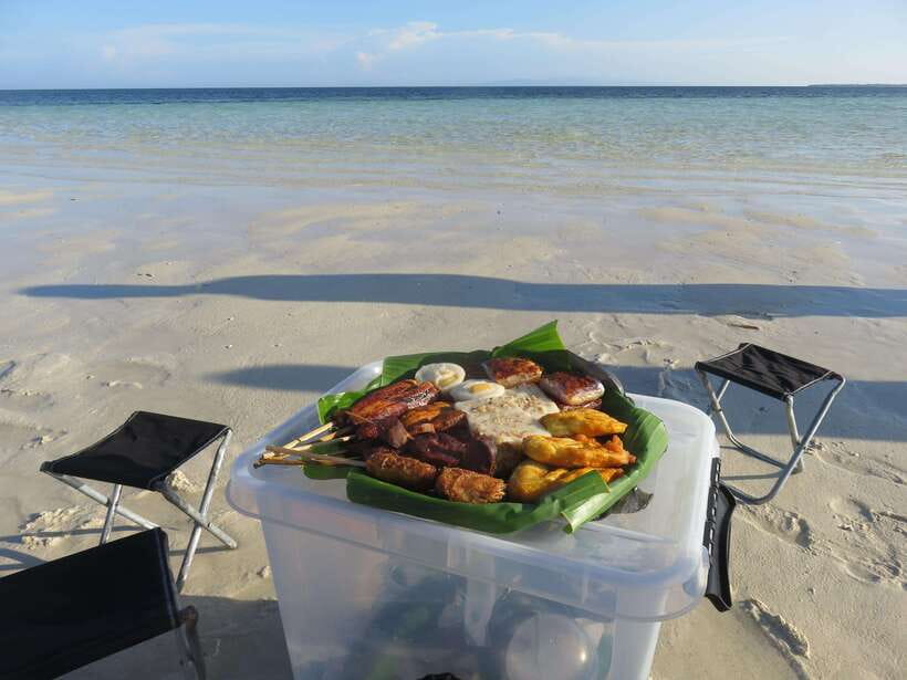 Bohol Virgin Island Sunset Tour - The 35-minute snorkeling stop