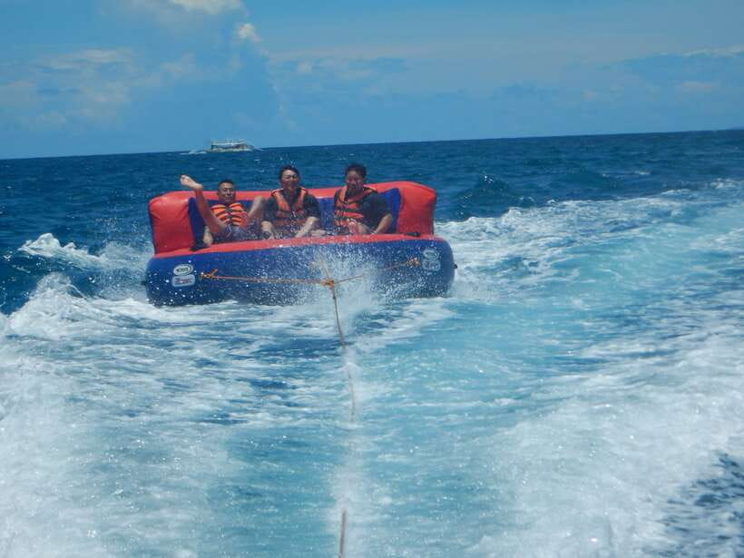 Boracay: Flying Donut Water Tubing Experience - Shared ride or private session