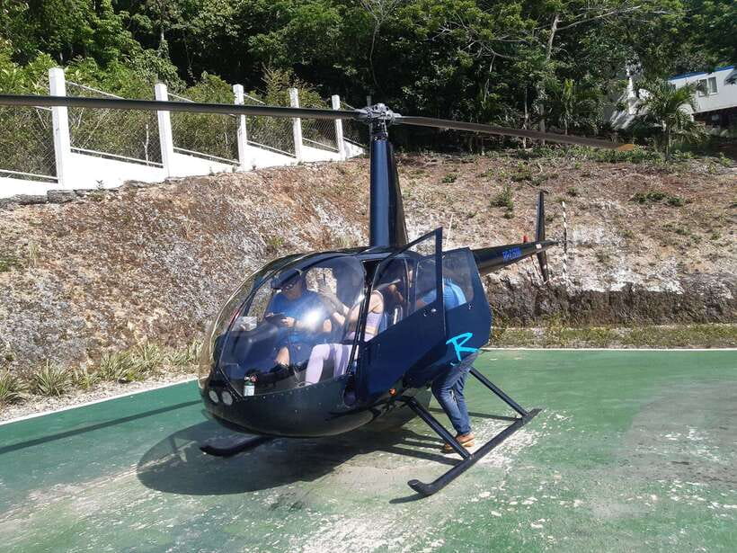 Boracay: Helicopter Tour - How the experience is guided