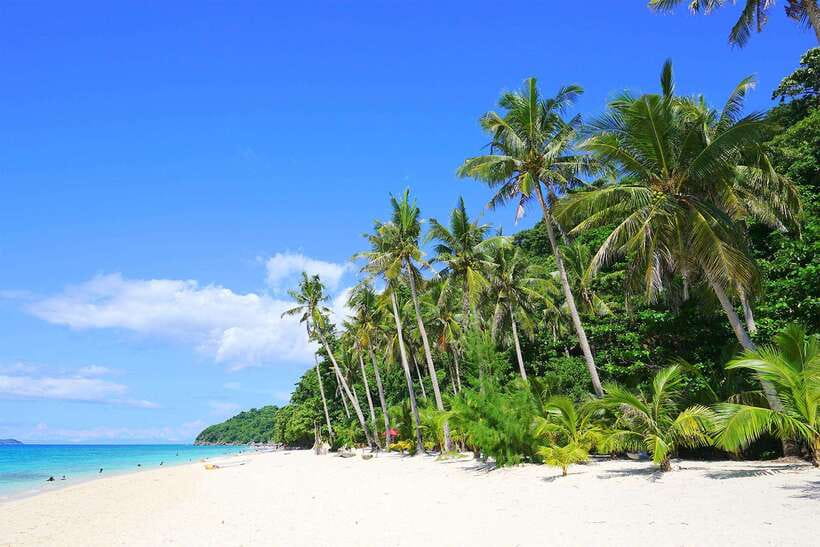 Boracay: Island Boat Tour with Crystal Cove Entry - A five-hour taste of Boracay from the sea