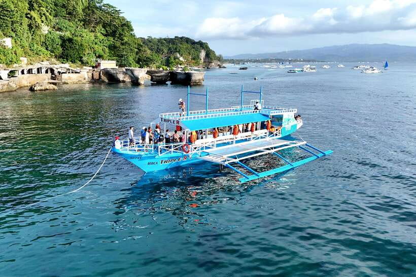Boracay Island Rhythm Sunset Cruise - Meeting in front of Astoria Boracay