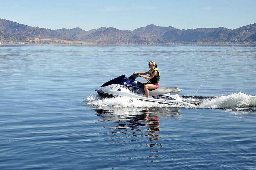 Boracay: Jet Ski Experience - Who should book this Boracay ride?