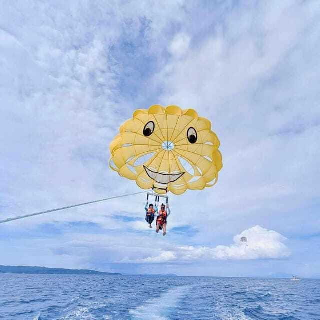 Boracay: Parasailing Adventure with Insta 360-Degree Camera - The five-minute speedboat ride to the parasail