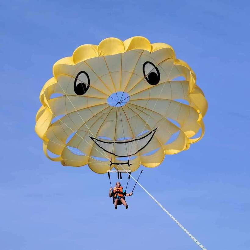 Boracay: Parasailing, Island Hopping, ATV Ride and Kawa Bath - At a glance
