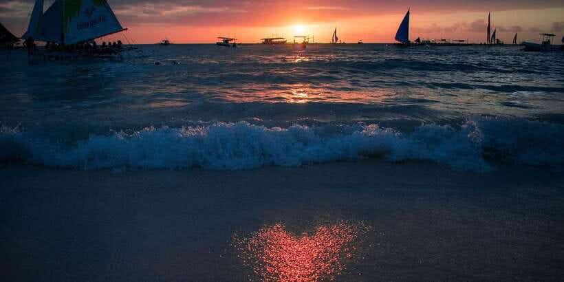 Boracay: Paraw Sailing - Who will enjoy this paraw ride