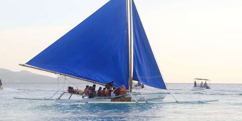 Boracay: Private Traditional Bamboo Boat Sailing Tour - FAQ