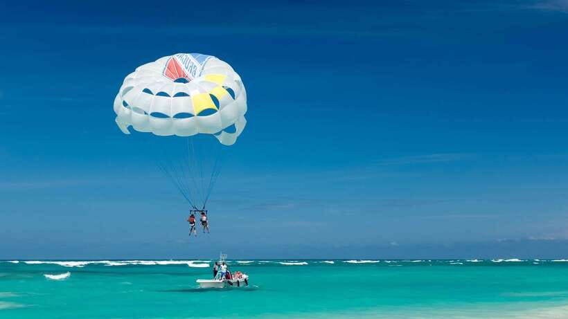 Boracay: Solo or Tandem Parasailing Experience - Getting Ready at the Offshore Water Sports Station