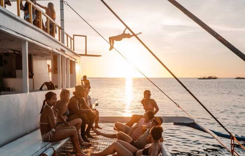 Boracay: Sunset Cruise Boat Party by Haqqy Life - Swimming time and what to bring