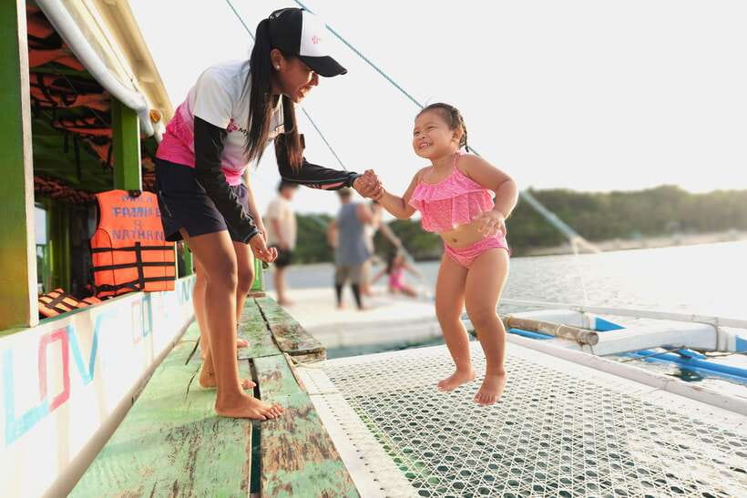 Boracay: Sunset Cruise with Water Activities - Sailing from White Beach