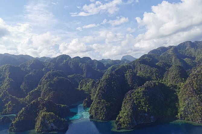 Busuanga Scenic Seaplane Flight 30 Minutes - Maricaban Bay from above