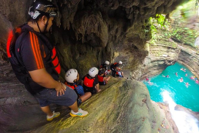 Canyoneering in Kawasan Badian Tour with Lunch & Transportation - Safety gear, guides, and the choice of cliff jumps