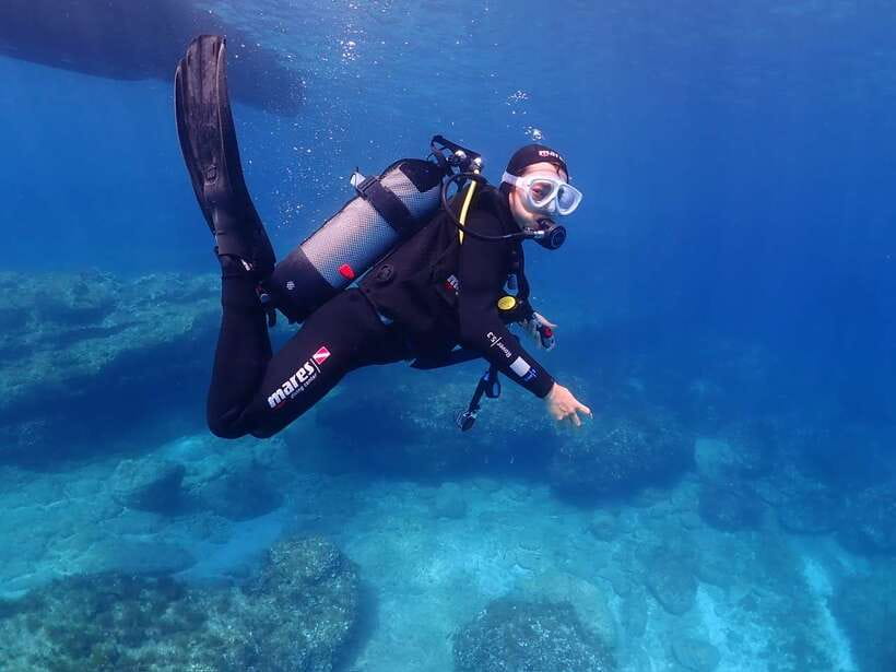 Cebu: Boat Diving Two Dive Tour in Olango Island - Cancellation, lateness, and weather planning
