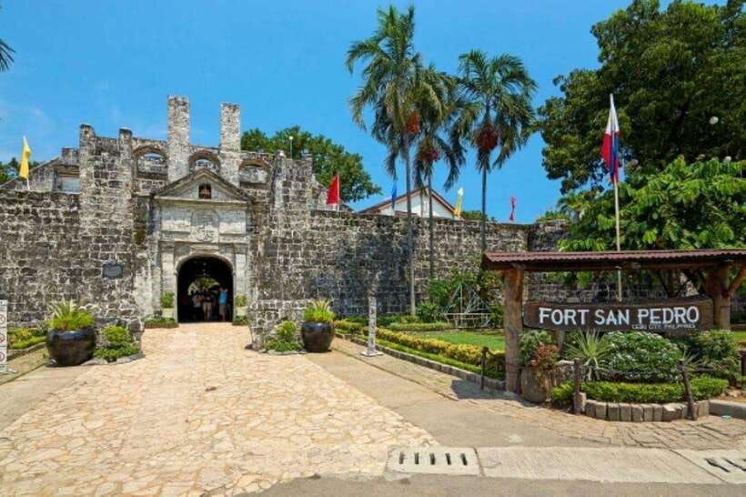 Cebu: City and Highlands Discovery Full-Day Tour with Lunch - Yap-San Diego House and the Heritage of Cebu Monument