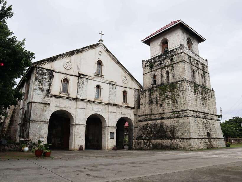 Cebu City: Bohol Countryside Tour with Loboc Cruise Lunch - Souvenir shopping and the ride back