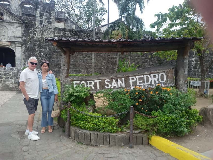 Cebu City: City and Mountain Highlights Tour - Lunch breaks up the sightseeing