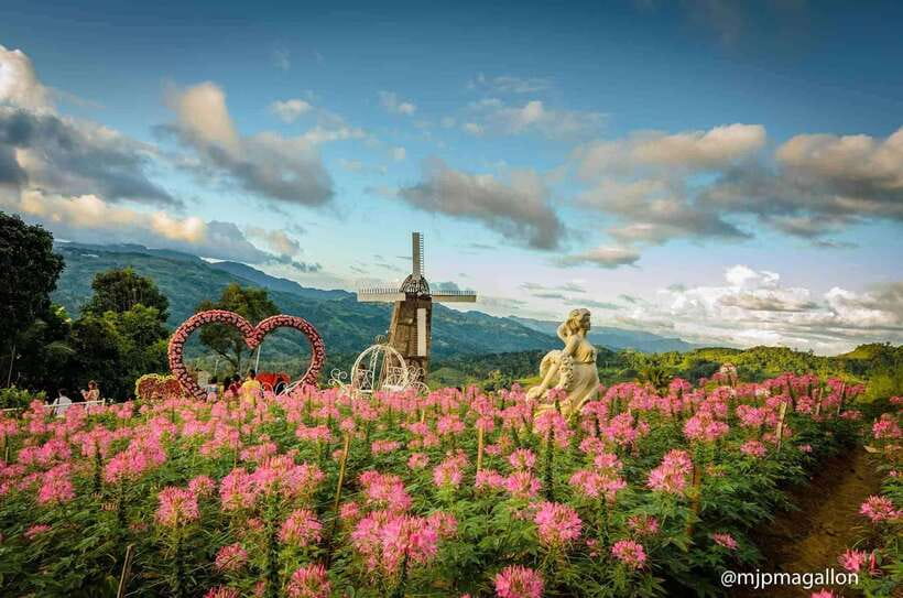 Cebu City: Historical, Local Cuisine & Mountain Guided Tour - Three different ways to read Cebu’s religious past