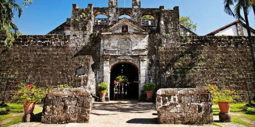 Cebu City: Historical, Local Cuisine & Mountain Guided Tour - Transport and guide quality shape the day