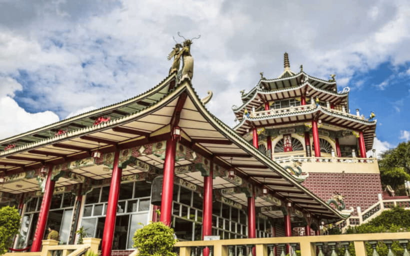 Cebu: City Sightseeing Group Tour - The Heritage of Cebu Monument connects the old city