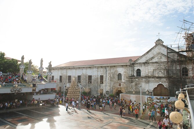 Cebu City Tour - Santo Niño Basilica: the tour’s main religious landmark