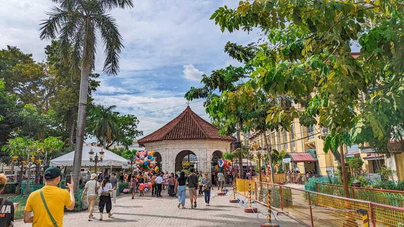 Cebu City with Sirao Garden Half Day Tour - Should You Book This Half-Day Cebu Tour?