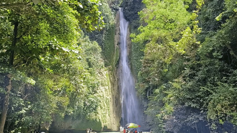 Cebu: Inambakan, Kawasan, and Mantayupan Waterfalls Tour - The main drawback: timing and closure risk