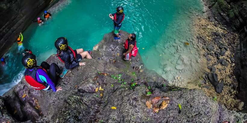 Cebu: Kawasan Falls Canyoneering & Cliff Jump Private Tour - The optional zipline and the walk to the canyon