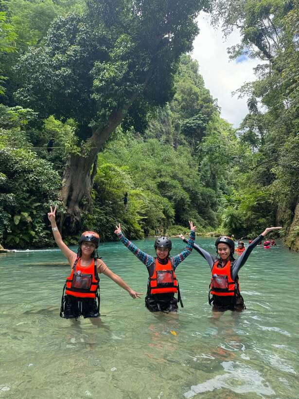 Cebu: Kawasan Falls Canyoneering & Zipline Experience - What the one-to-one guiding changes