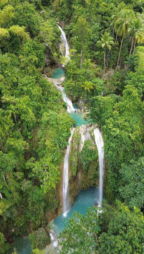 Cebu Oslob Whaleshark, Moalboal Sardines Run&Inambakan Falls - Inambakan Falls provides a welcome reset