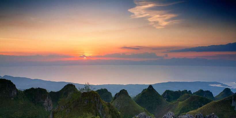 Cebu: Osmeña Peak and Kawasan Falls Canyoneering Day Trip - Is the optional zipline worth considering?