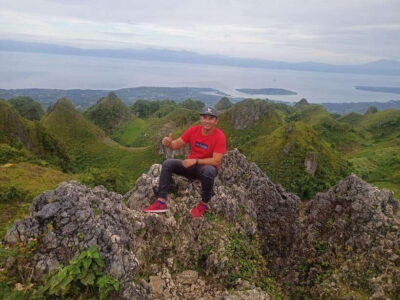 Osmeña Peak hike and Sardines Run Snorkel adventure