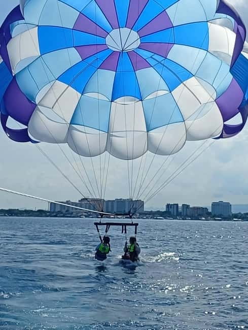 Cebu: Parasailing Ride Experience - What the view is worth