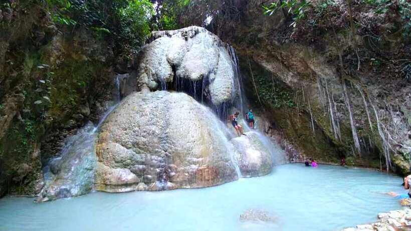 Cebu South Falls: Mantayupan, Kawasan, Inambakan & Aguinid - Inambakan Falls may be the day’s active highlight