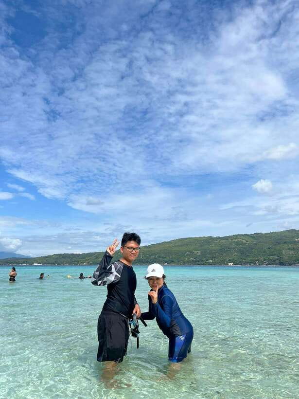 Cebu: Whaleshark Encounter, Sumilon Sandbar & Tumalog Falls - Tumalog Falls and its rainforest setting