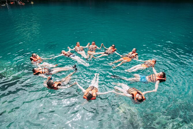 Coron Island Hopping Tour: via Private Yacht - Twin Lagoon and Coral Garden