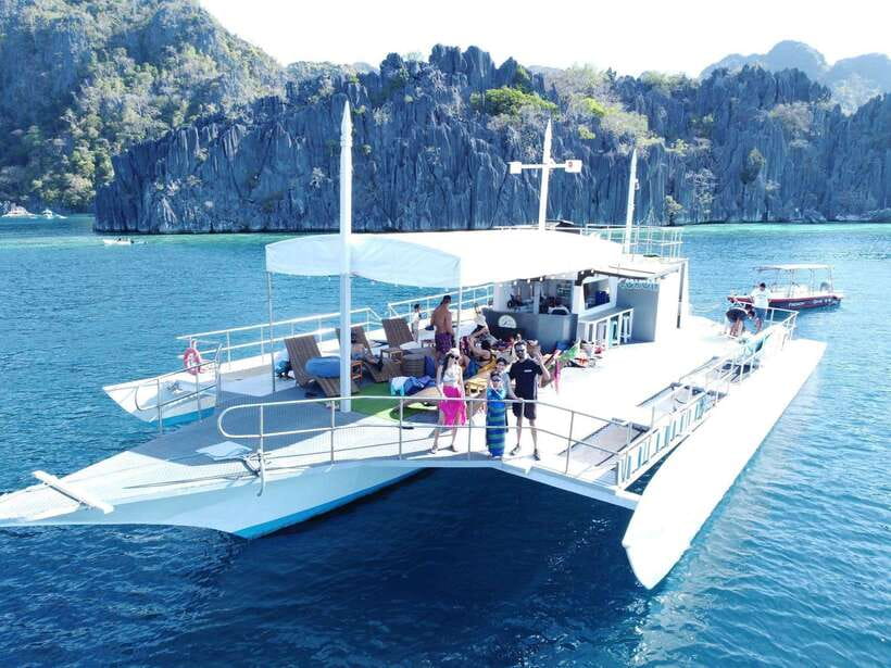 Coron Island: Premier Trimaran Tour - Service, guides, and the human side