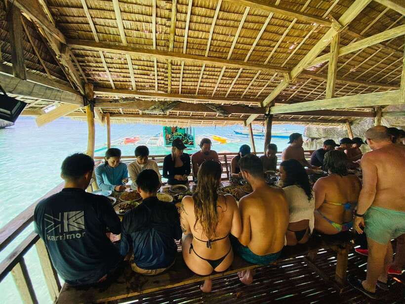Coron/Palawan: Coron Super Ultimate Tour with Lunch - Twin Lagoon, where warm and cool water meet