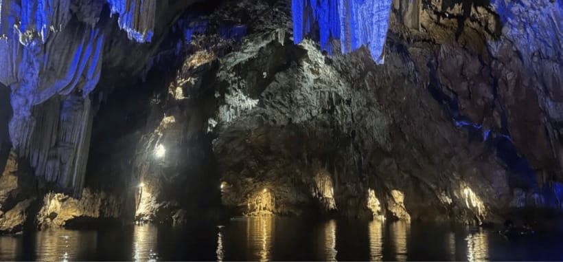 Coron: Pukaway Cave Underground Lake Tour w/Lunch (Shared) - Key points at a glance