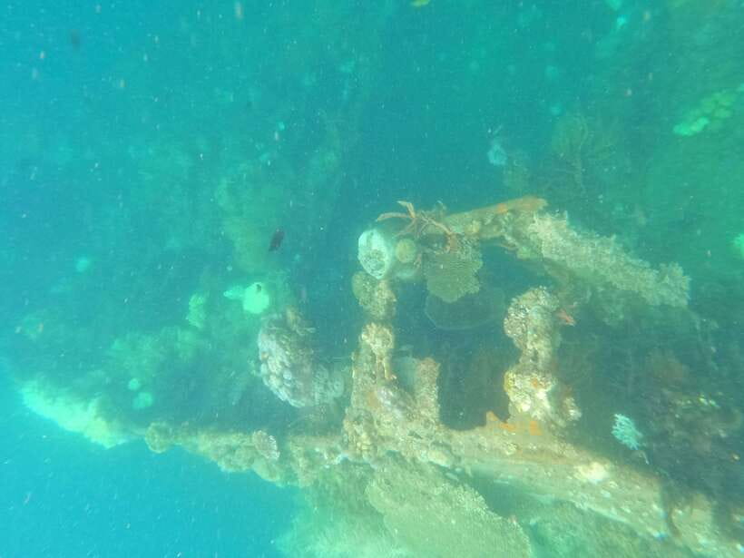 CORON:REEF AND WRECK - 2 JAPANESE WRECK AND PASS ISLAND TOUR - What happened to East Tangat Wreck?