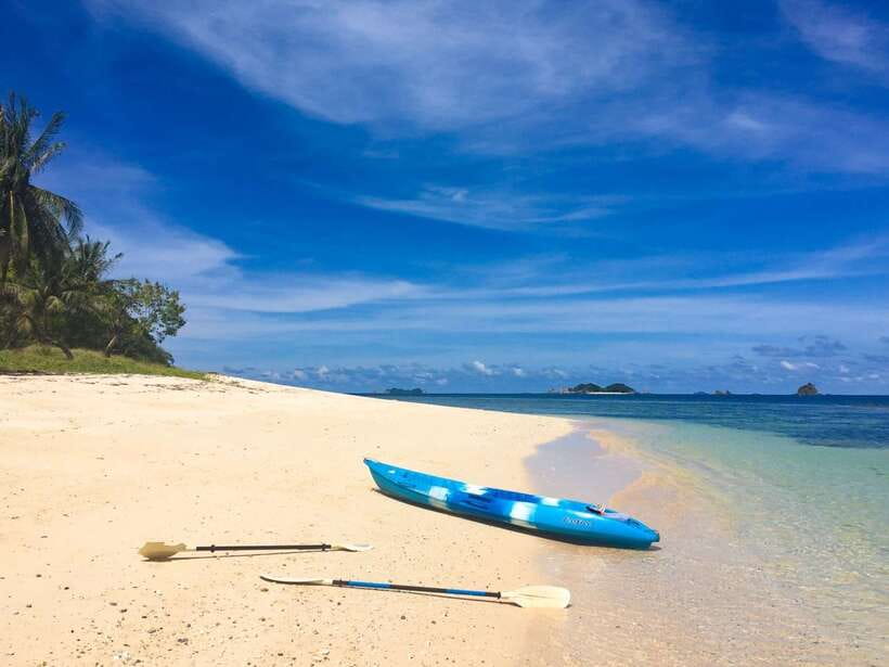 Coron Tour A: Kayangan Lake & Quin Reef Tour with Lunch - Who should book this island-hopping tour?