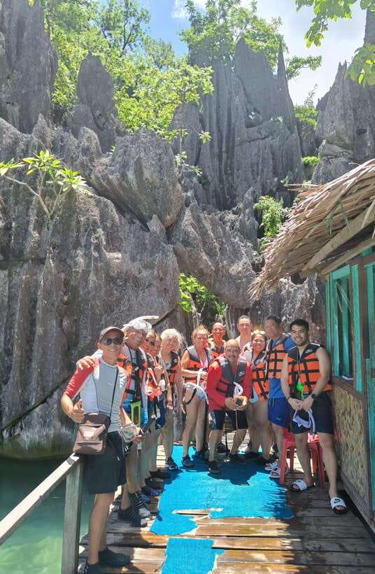 CORON TOUR - PRIVATE BOAT RENTAL with LUNCH (7 Destinations) - Key points at a glance