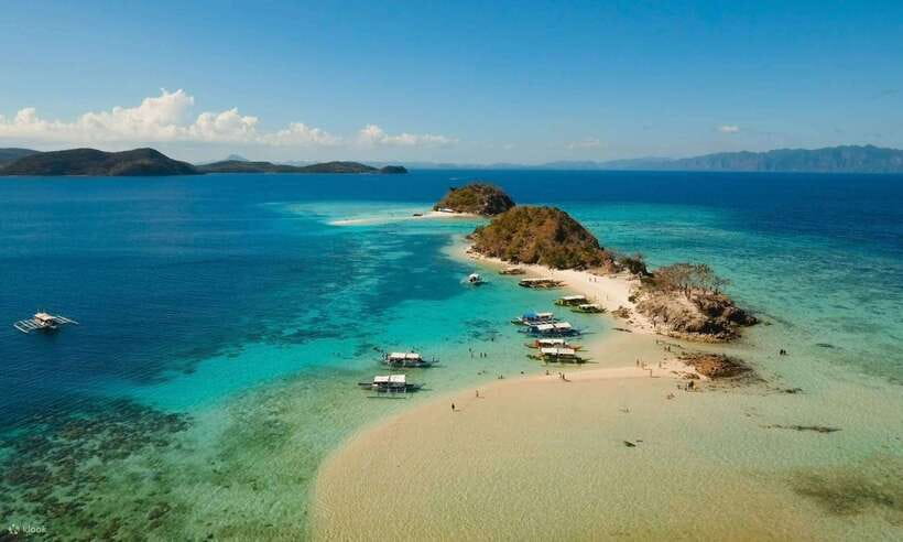 Coron Town: Coron Island Escapade Private Tour with Lunch - Three Palawan islands, three different moods