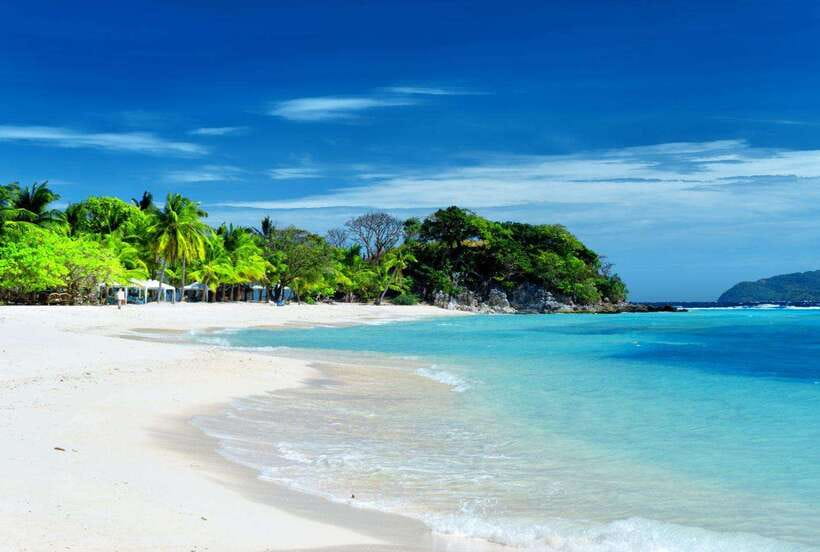 Coron Town: Coron Island Escapade Private Tour with Lunch - Malcapuya Island brings the postcard scenery