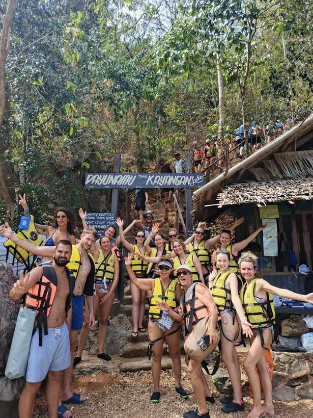 Coron Ultimate Tour: 7 Destinations with Lunch & Transfers - Why this $46 tour makes sense